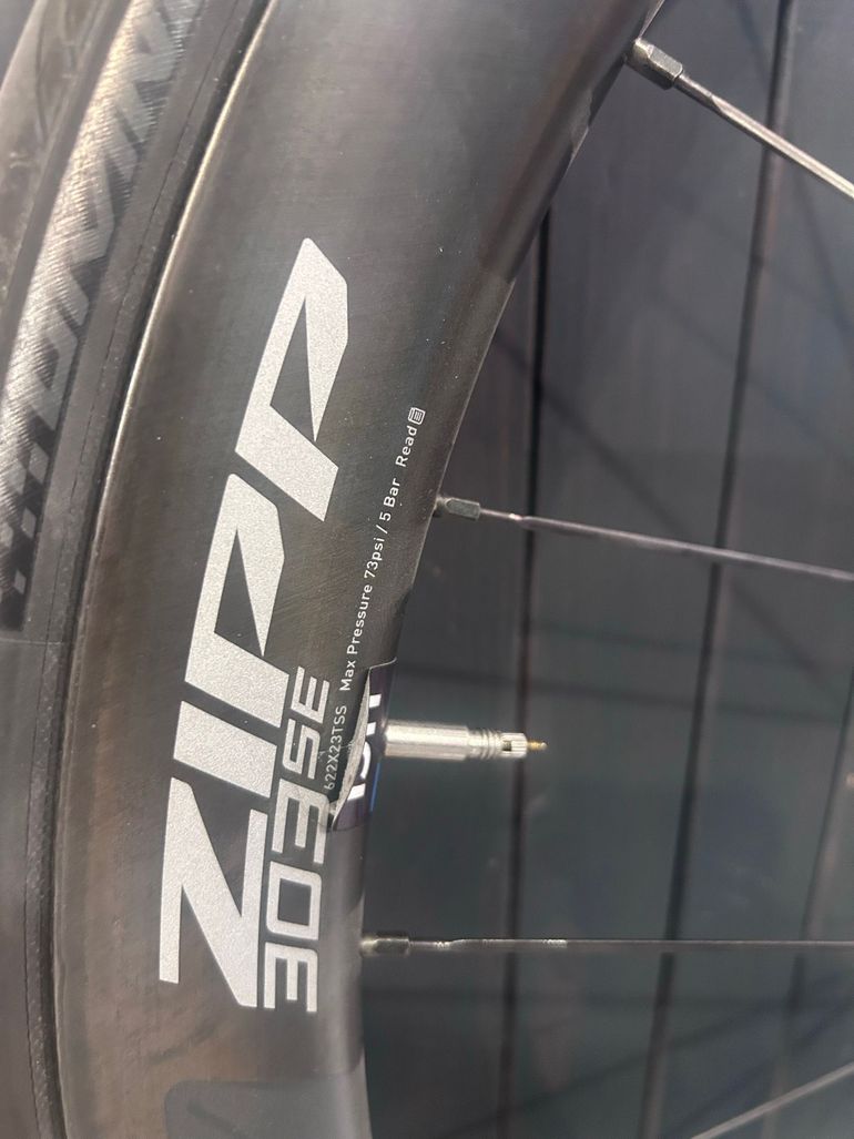 Brugt Zipp 303 SE Wheels 2025 bike — billede 3 af 12