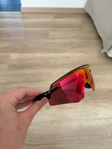Used Oakley Encoder bike — image 3 of 6