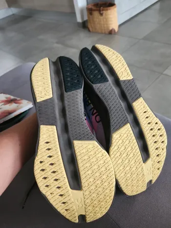 Gebrauchtes On Running shoes size 41 bike — Bild 3 von 7