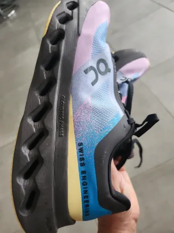Gebrauchtes On Running shoes size 41 bike — Bild 6 von 7