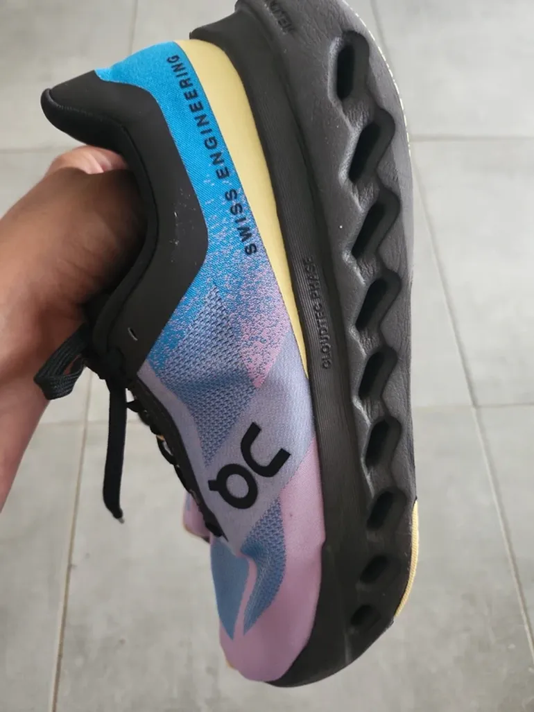 Gebrauchtes On Running shoes size 41 bike — Bild 5 von 7