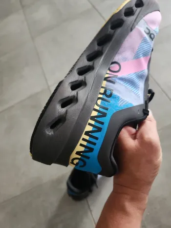 Gebrauchtes On Running shoes size 41 bike — Bild 7 von 7