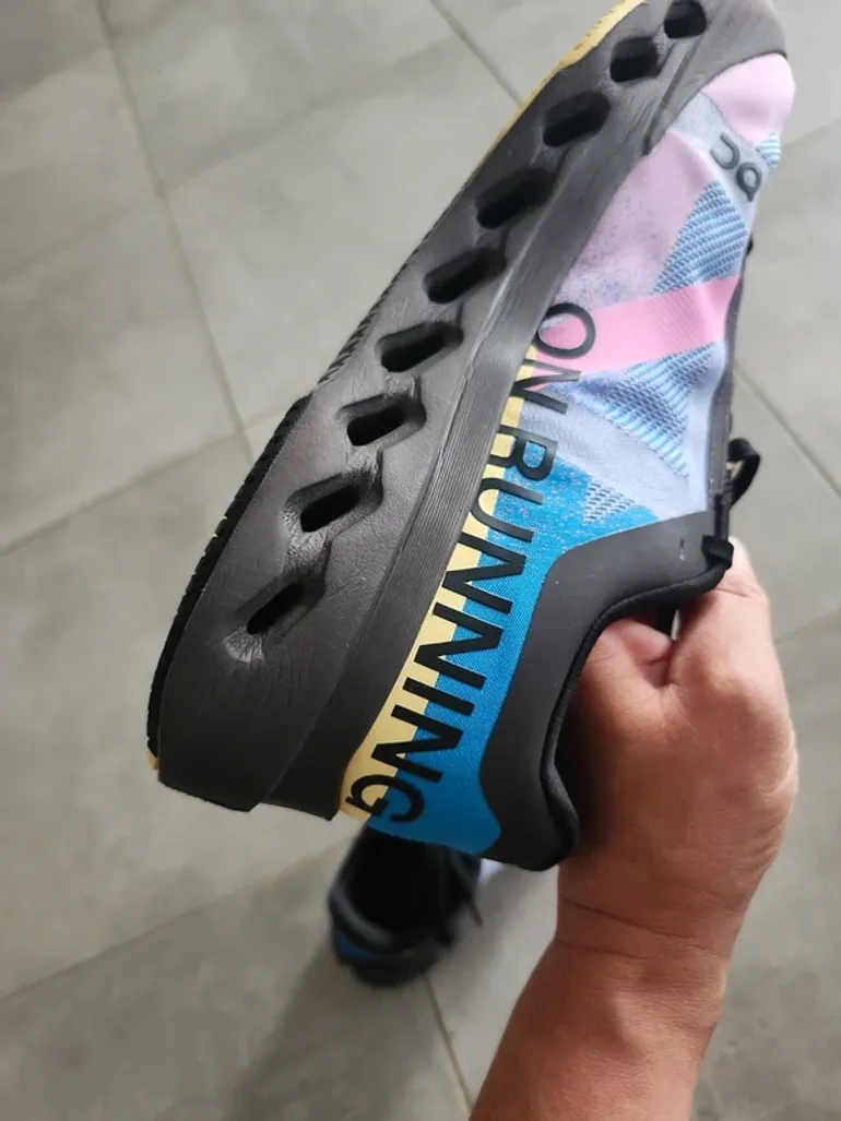 Gebrauchtes On Running shoes size 41 bike — Bild 7 von 7