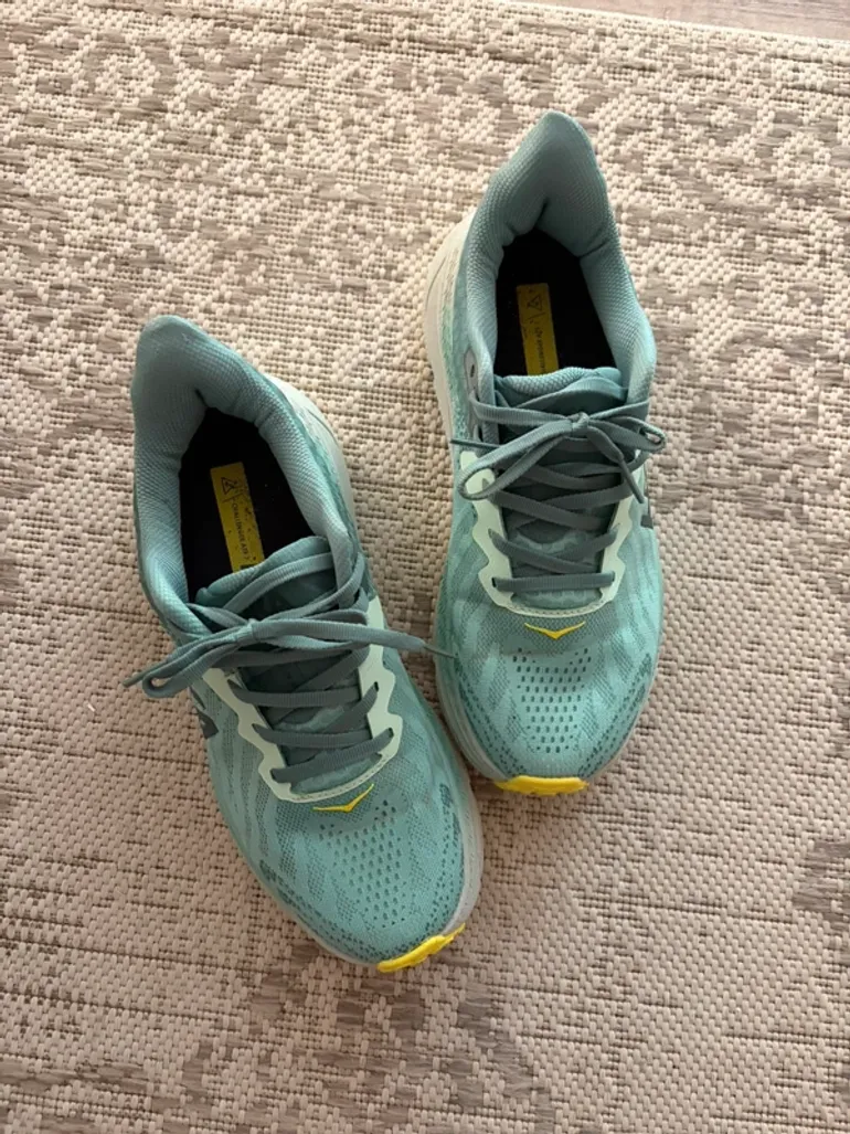Used Hoka Challenger ATR 7 bike — image 3 of 5