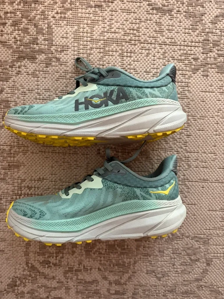 Used Hoka Challenger ATR 7 bike — image 4 of 5