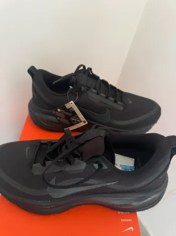 Gebrauchtes Nike Vomero 18 Gore-Tex bike — Bild 2 von 3