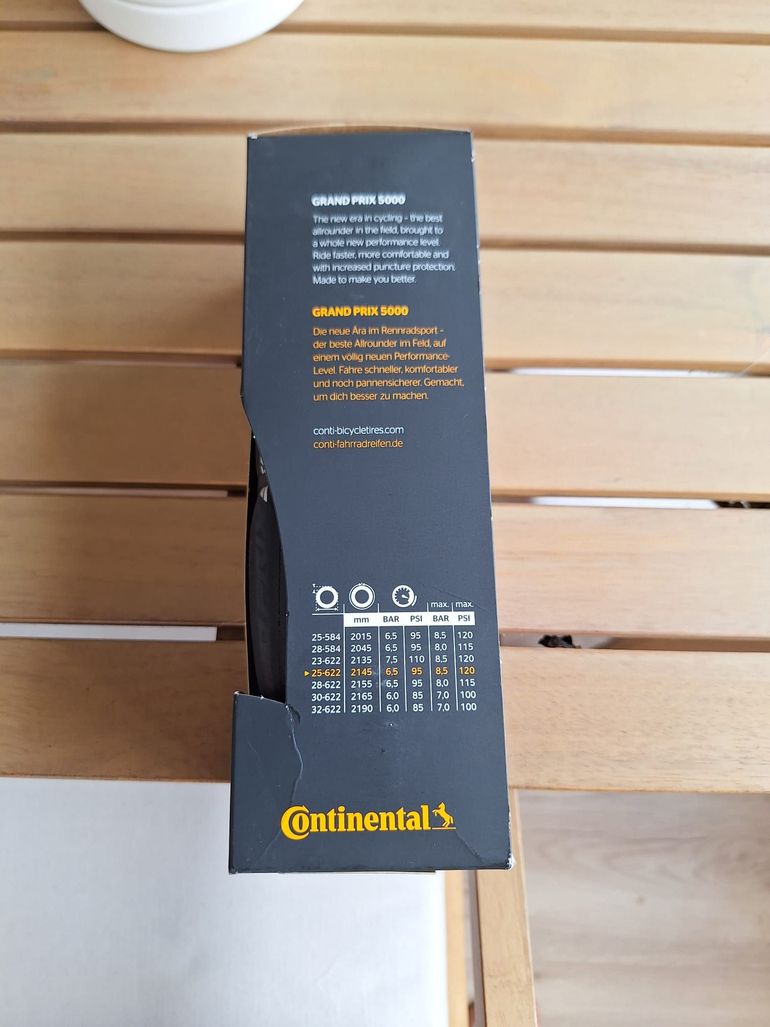 Continental GP5000 2024 bike d'occasion — image 2 sur 3