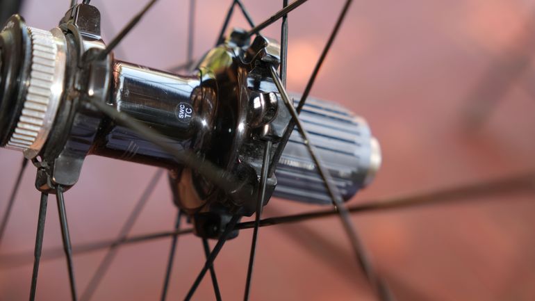 Used Shimano Dura Ace WH-R9270-C36-TL bike — image 13 of 20