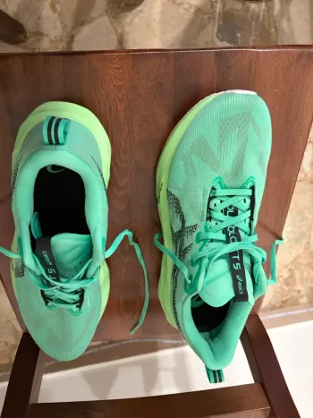 Gebrauchtes Asics novablast 5 bike — Bild 4 von 10