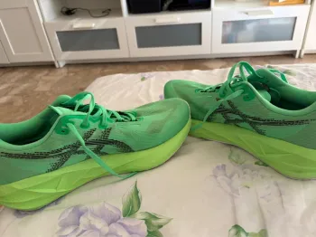 Gebrauchtes Asics novablast 5 bike — Bild 8 von 10