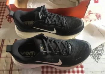 Gebrauchtes Nike Vomero 18 bike