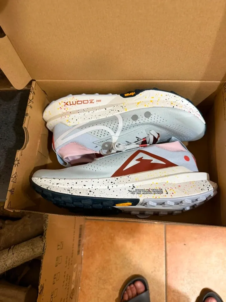 Gebrauchtes Nike Zoom Zegama Trail 2 bike — Bild 9 von 10