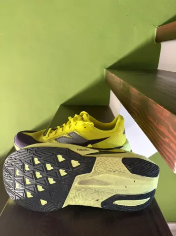 Tweedehands New Balance FuelCell Rebel V5 bike — afbeelding 5 van 12