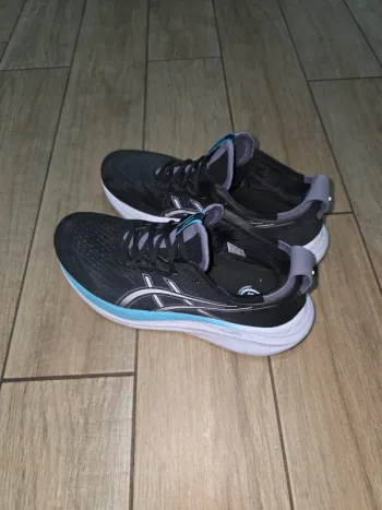 Gebrauchtes Asics Gel Nimbus 27 bike