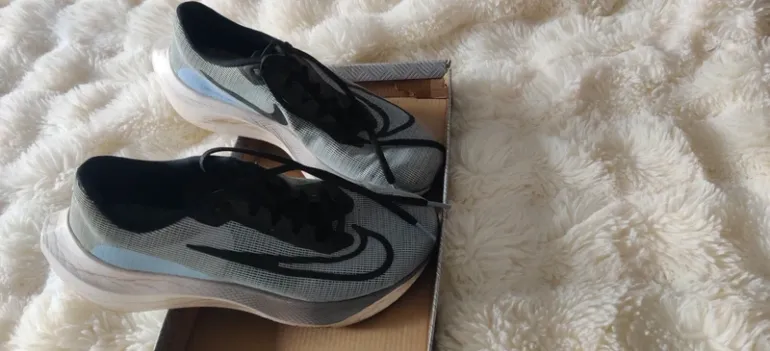 Gebrauchtes Nike Zoom Fly 5 bike — Bild 3 von 9