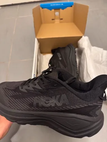 Gebrauchtes Hoka Challenger 8 Gore-Tex bike — Bild 2 von 6