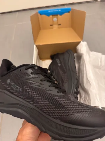 Gebrauchtes Hoka Challenger 8 Gore-Tex bike — Bild 3 von 6