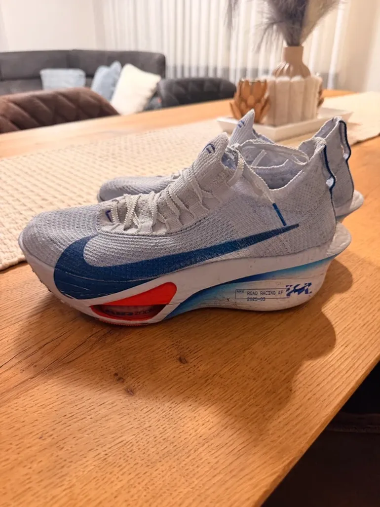 Tweedehands Nike Alphafly 3 bike — afbeelding 2 van 3