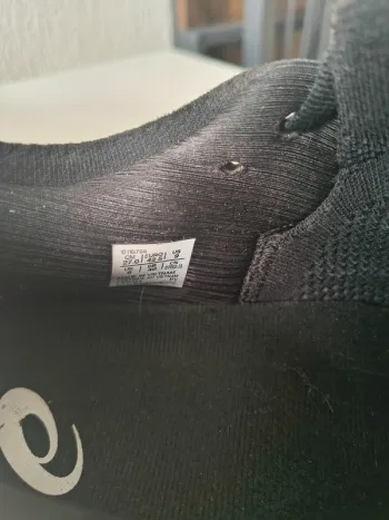 Tweedehands Asics Gel Nimbus 26 bike — afbeelding 4 van 7