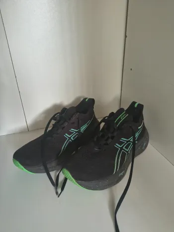Gebrauchtes Asics Gel Nimbus 26 bike
