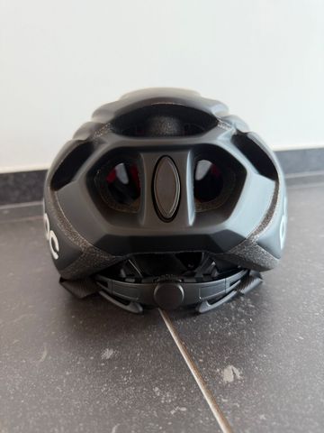 Tweedehands POC Cycling Helmet bike — afbeelding 4 van 11