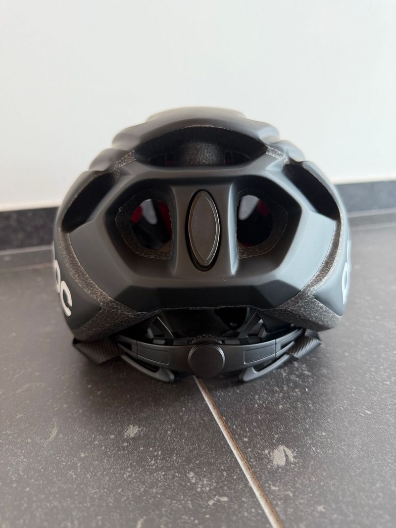 Tweedehands POC Cycling Helmet bike — afbeelding 4 van 11