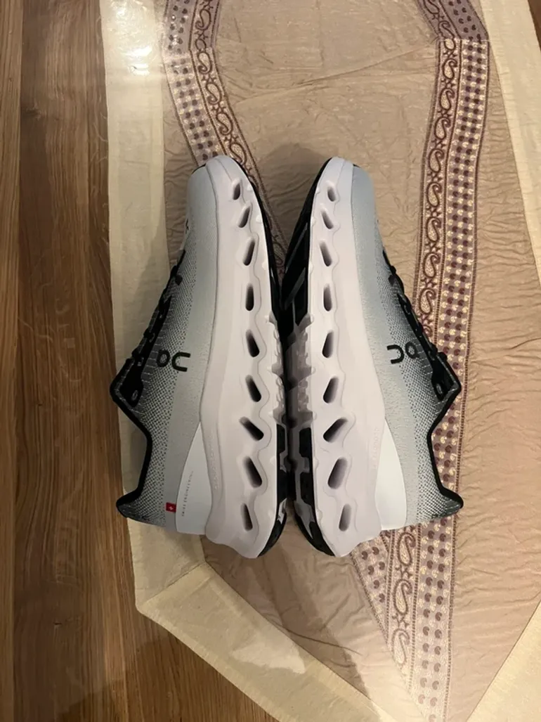 Used On Running Cloud bike — image 6 of 7