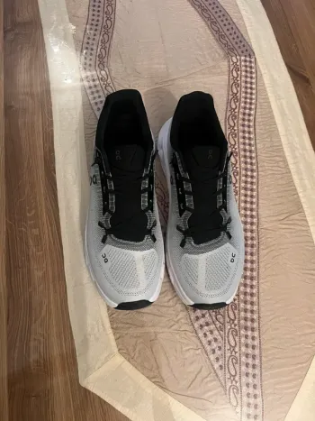 Used On Running Cloud bike — image 2 of 7