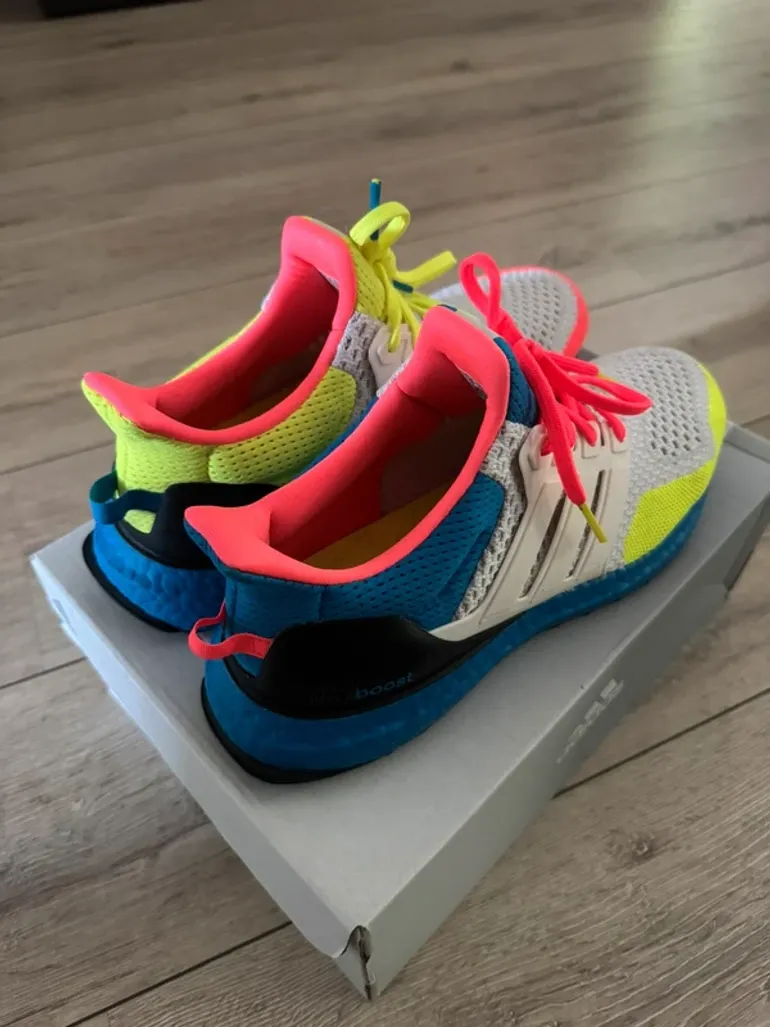 Used Adidas Ultraboost 1.0 DNA bike — image 6 of 8