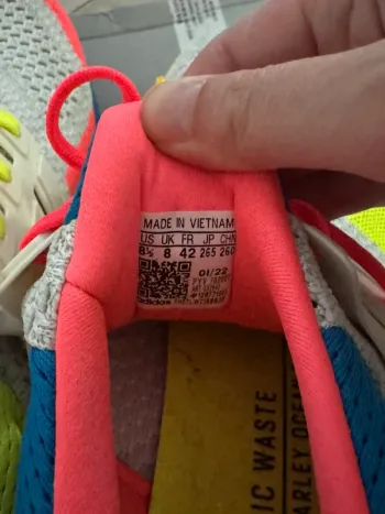 Used Adidas Ultraboost 1.0 DNA bike — image 7 of 8