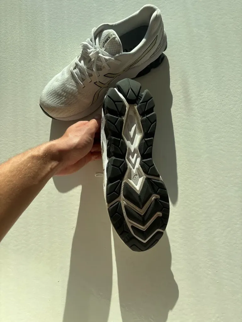 Gebrauchtes Asics Schuhe 42.5 bike — Bild 6 von 6