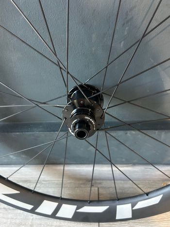 Brugt Zipp 303 XPLR 2026 bike — billede 10 af 10