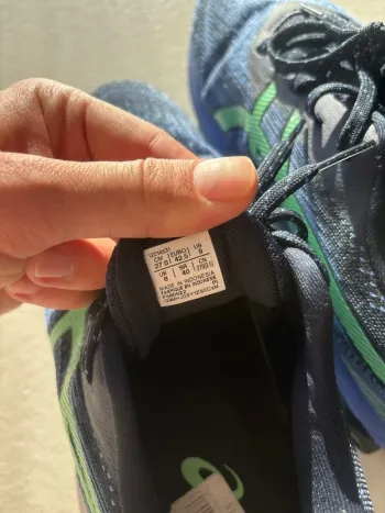 Tweedehands Asics Schuhe 42, 5 bike — afbeelding 4 van 5