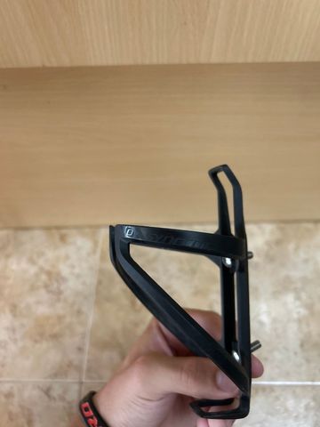 Used Syncros Bottle Cage bike — image 2 of 3