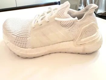 Käytetty Adidas UltraBoost bike