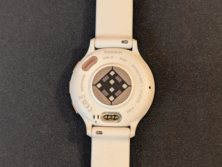 Garmin Venu 3S bike d'occasion — image 3 sur 7