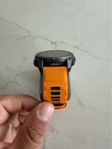 Used Garmin Fenix 8 Pro bike — image 9 of 10