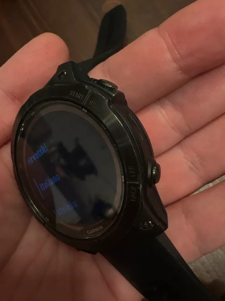 Used Garmin Fenix 7 Pro Titan Solar Saphire bike — image 4 of 4