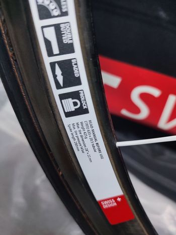 Used Dt Swiss RRC32 bike — image 7 of 8