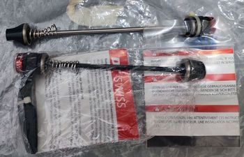 Used Dt Swiss RRC32 bike — image 8 of 8