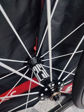 Used Dt Swiss RRC32 bike — image 2 of 8