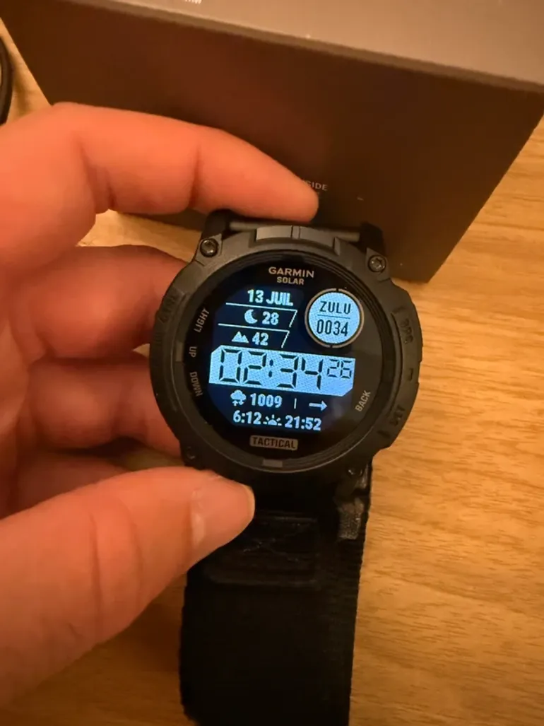 Garmin Instinct 3 Solar Tactical Edition bike d'occasion — image 2 sur 13