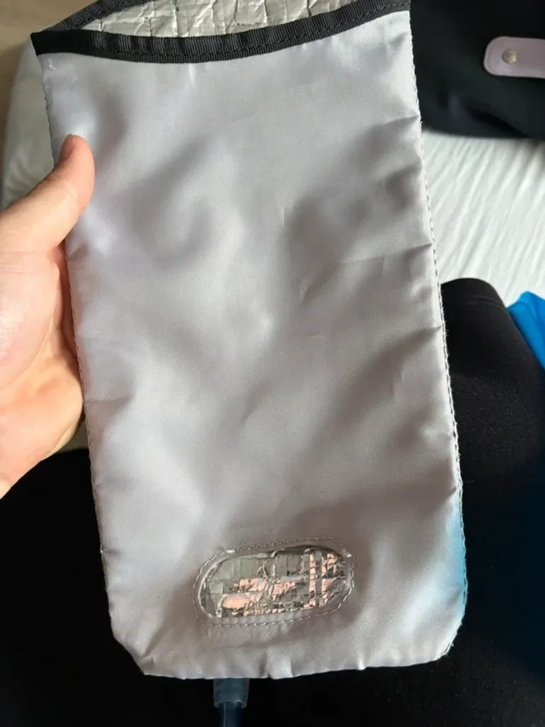 Brugt Salomon Gilet de course 15l bike — billede 11 af 11
