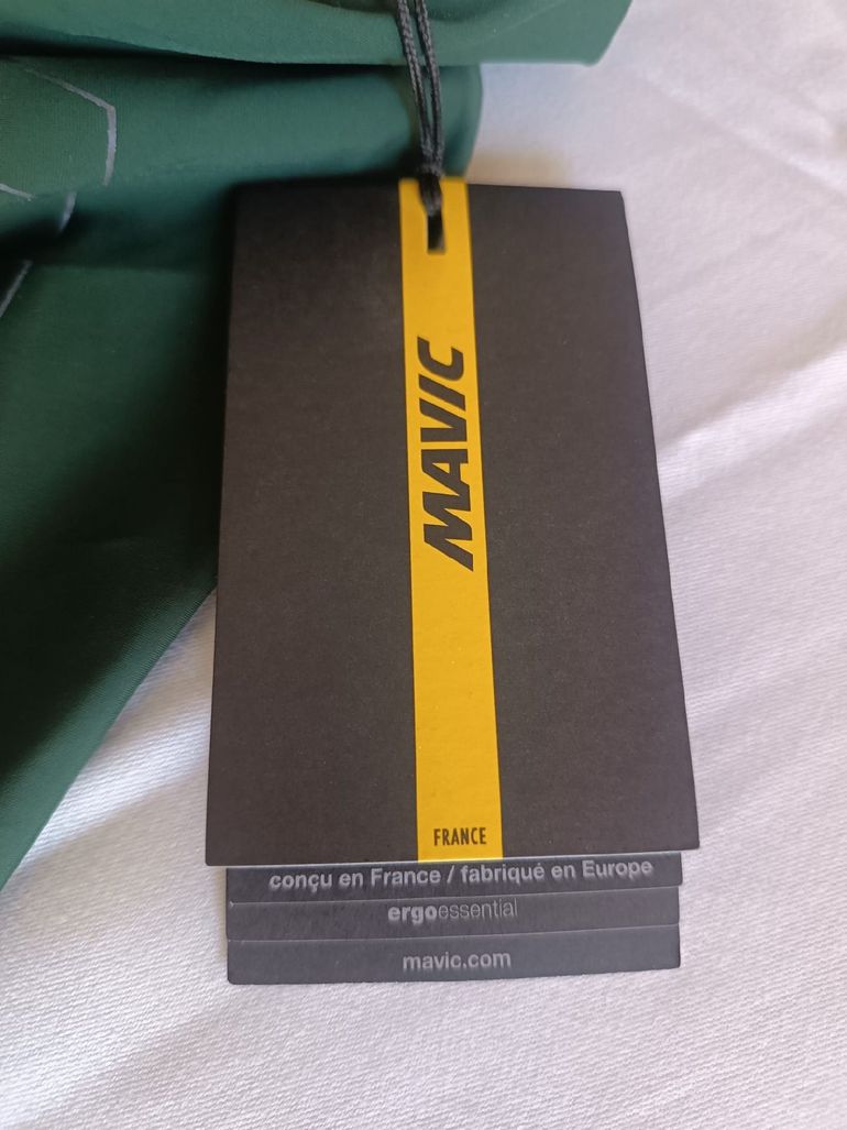 Used Mavic Aksium 2026 bike — image 6 of 8