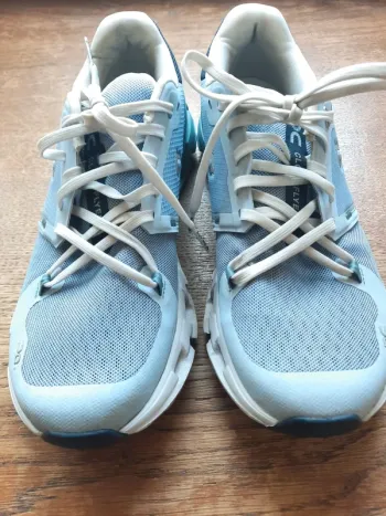 Used On Running Cloudflyer 4 bike — image 2 of 7
