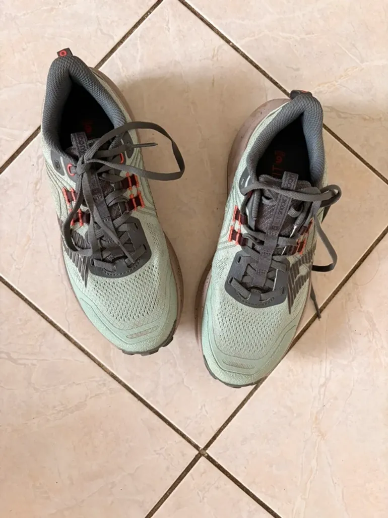 Gebrauchtes Saucony Xodus Ultra 4 bike — Bild 3 von 4