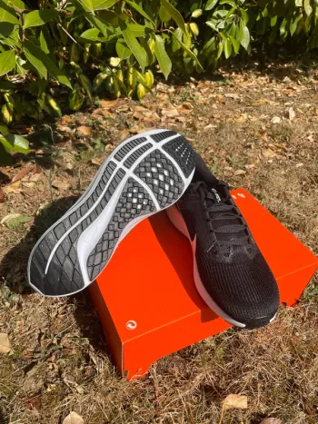 Gebrauchtes Pegasus W Nike Air Zoom 40 bike — Bild 2 von 12