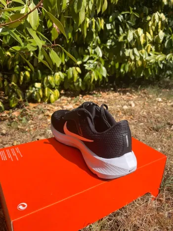 Gebrauchtes Pegasus W Nike Air Zoom 40 bike — Bild 7 von 12