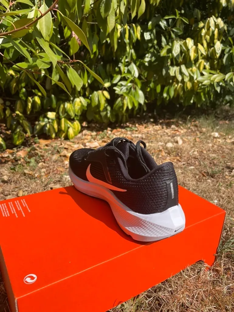 Gebrauchtes Pegasus W Nike Air Zoom 40 bike — Bild 7 von 12