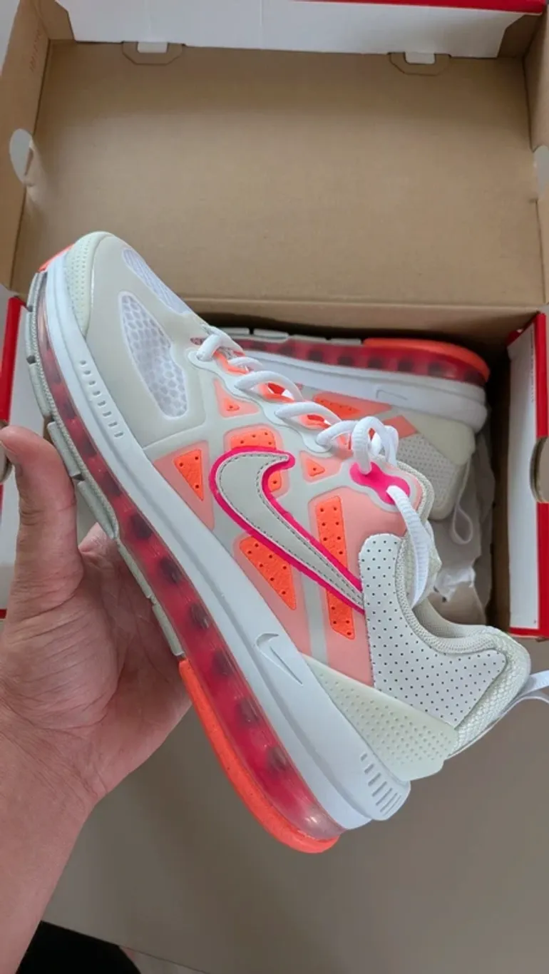 Gebrauchtes Nike Air Max Genome bike — Bild 2 von 6